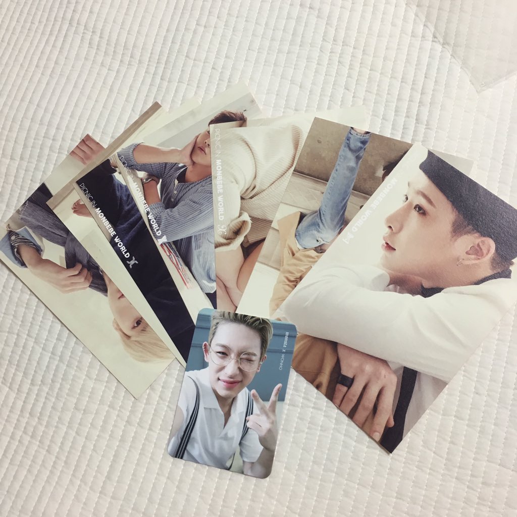 MONSTA X POSTCARDS