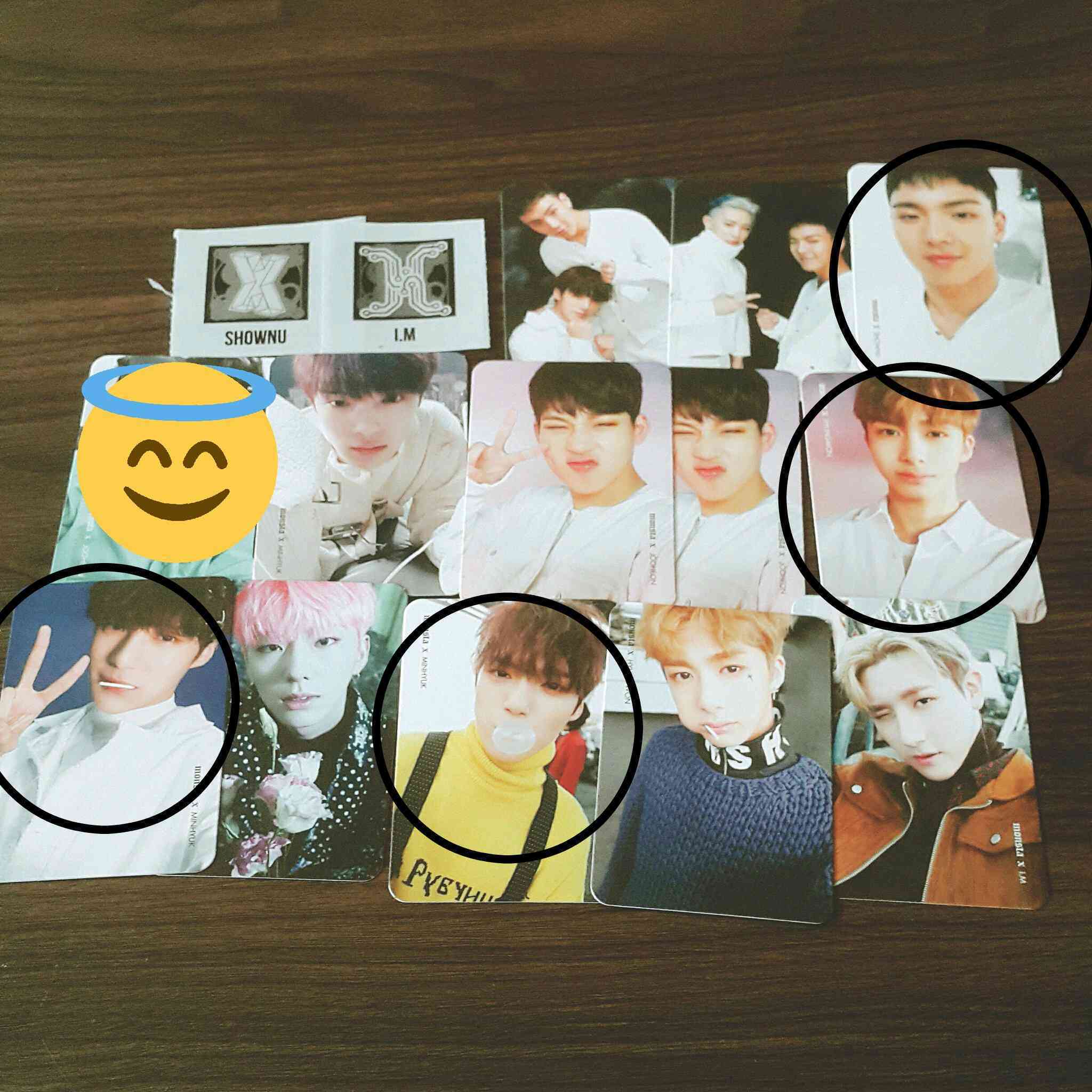 CIRCLED MONSTA X PHOTOCARDS