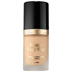 Too Faced Born this way foundation