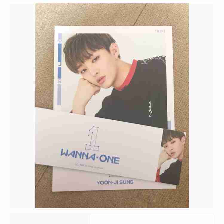 Wanna one jisung sky cover and sleeve