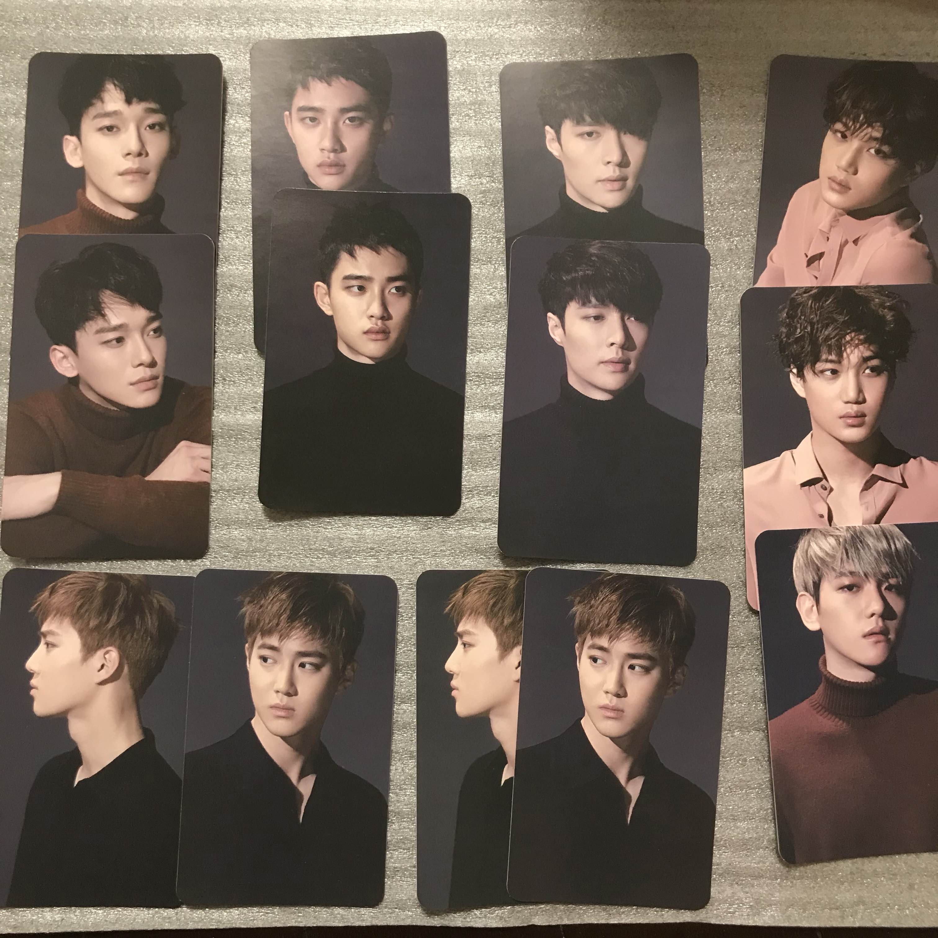 Kai and  Baekhyun photocard