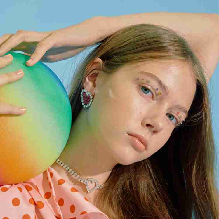 Pixel heart earrings