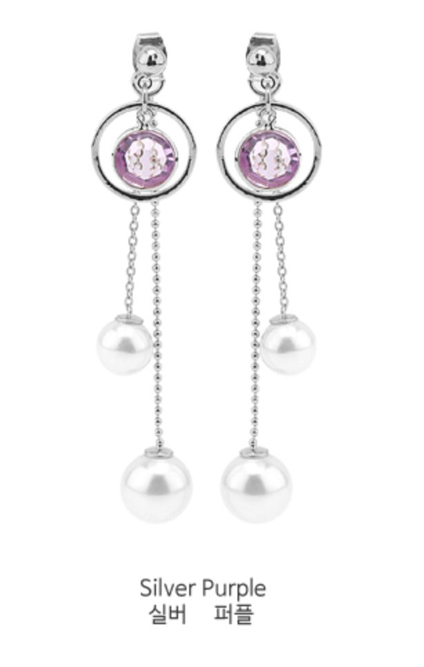 Pearl Dangle Earrings