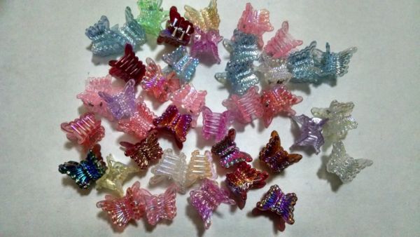Shiny Mixed Mini Plastic Butterfly Hair Clips