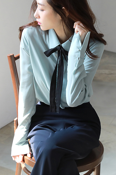 Button Blouse