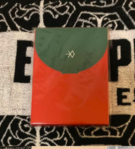 Package 34 Postcard Set