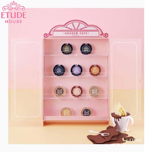 Budapest Shadow Cafe eyeshadow organizer