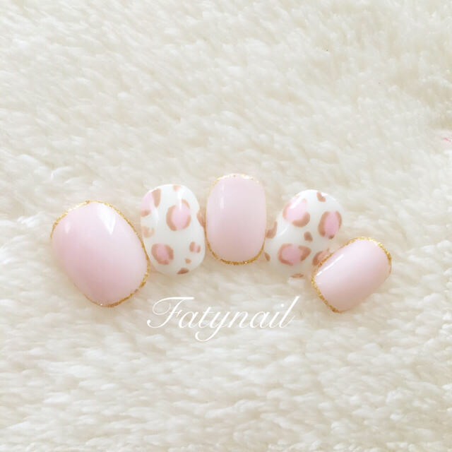 Leopard nail