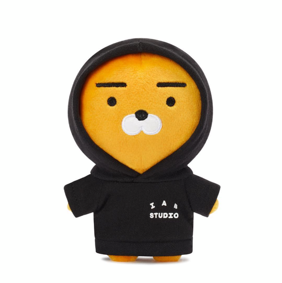 Mini Ryan with iab studio