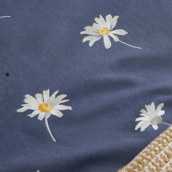 Daisy print duvet cover
