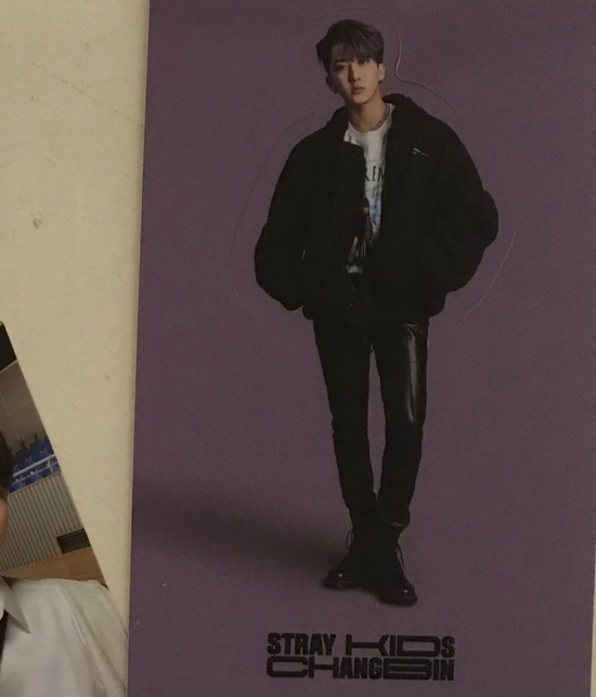 Changbin Standing Card