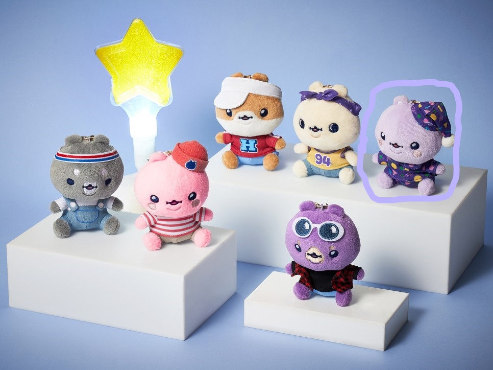 Zizigom/Hyungwon plush