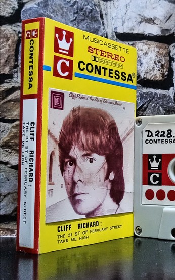 Kaset Pita Cliff Richard - The 31 St Street - Take Me High