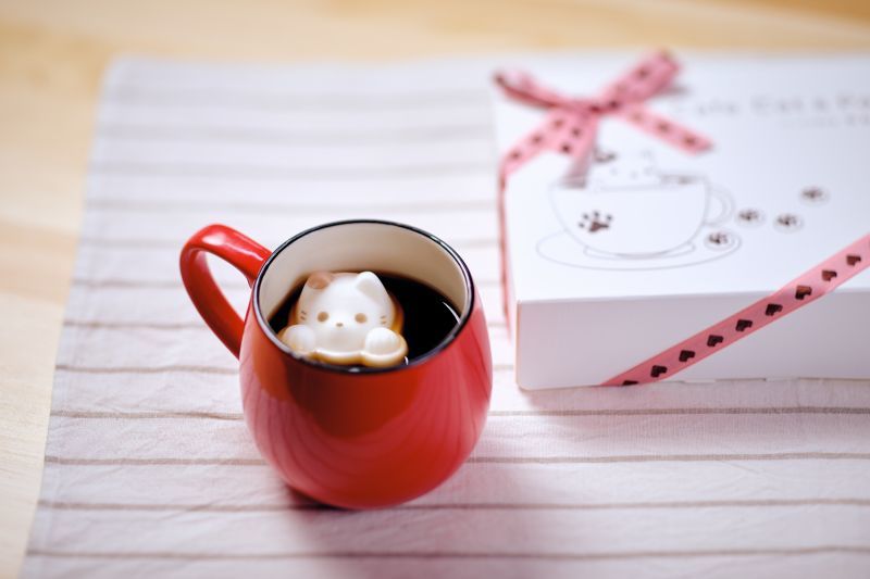 Yawahada Cat Marshmallows