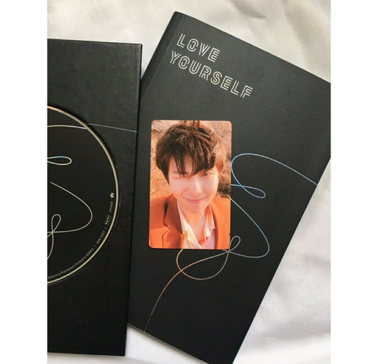 PHOTOCARD OFFICIAL] BTS LOVE YOURSELF HER V(Jungkook), TEAR Y(Namjoon/RM) GRATIS