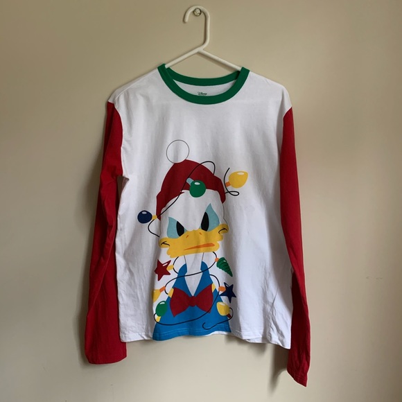 Donald Duck Christmas Long Sleeve Tee