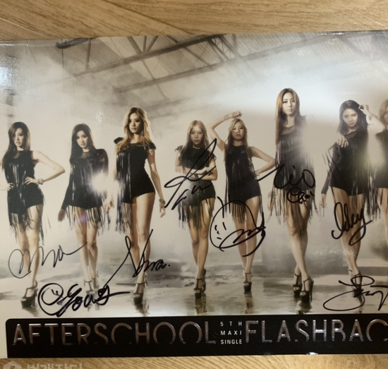 Flashback signed album