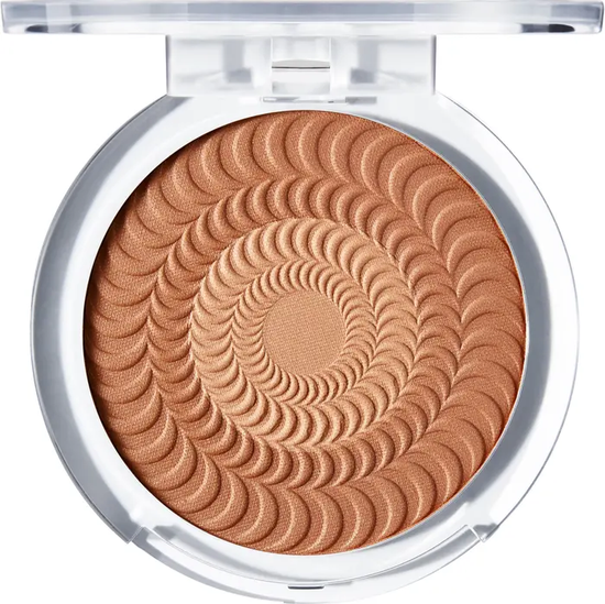 Staycation Vibes Primer-Infused Bronzer